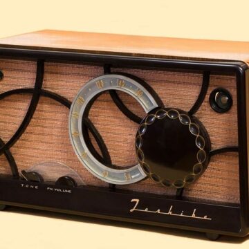 ancien-poste-radio-toshiba