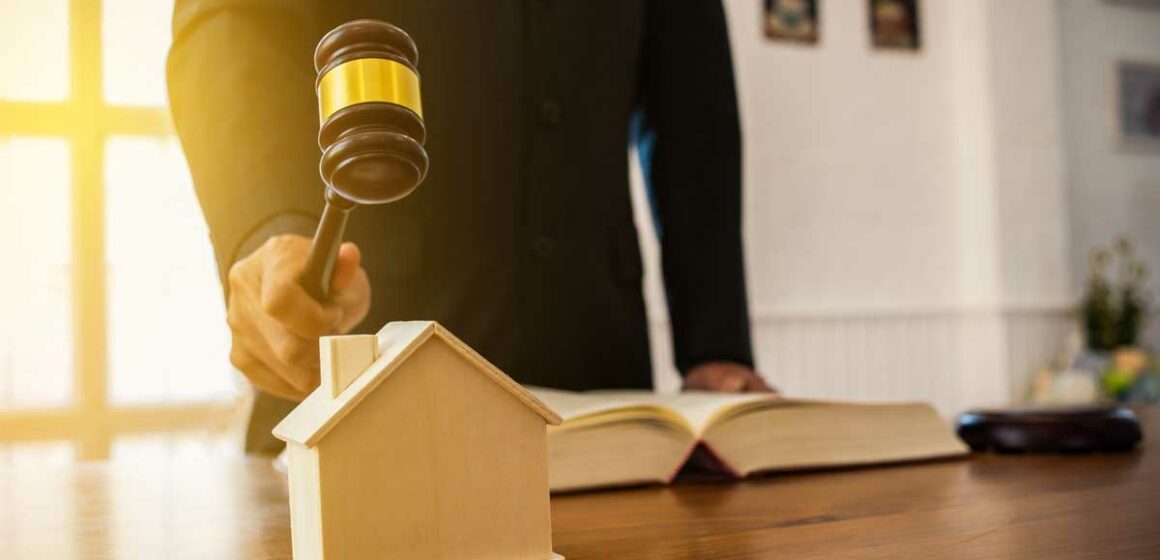 qu-est-ce-que-vente-par-abjudication-bien-immobiliers