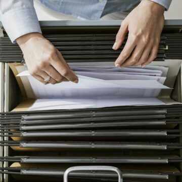 rediger-contrat-travail-par-cabinet-avocat