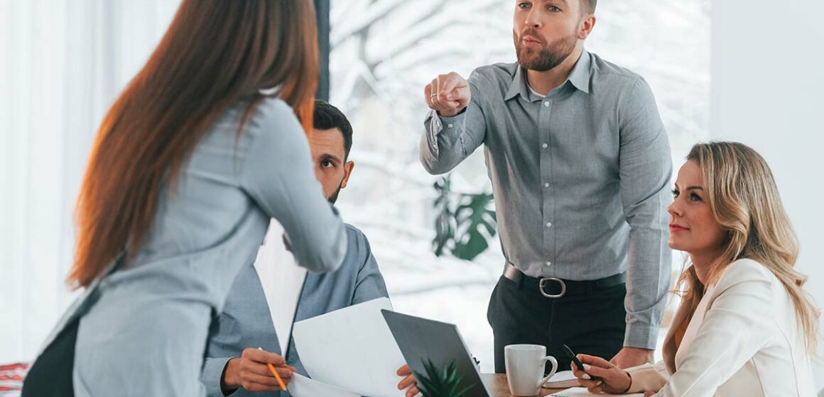 mon-employeur-me-dit-de-ne-pas-venir-travailler mon-employeur-me-dit-de-ne-pas-venir-travailler