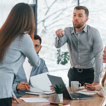 mon-employeur-me-dit-de-ne-pas-venir-travailler