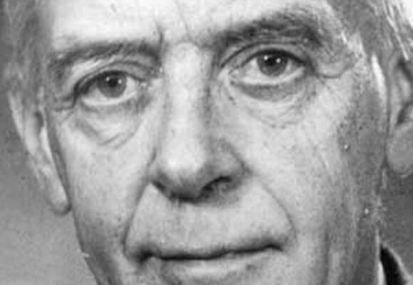 vie-travaux-contributions-sir-john-richard-hicks vie-travaux-contributions-sir-john-richard-hicks